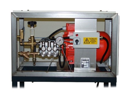 OERTZEN S 334 VA АВД со снятой передней панелью OERTZEN S 334 VA АВД со снятой передней панелью