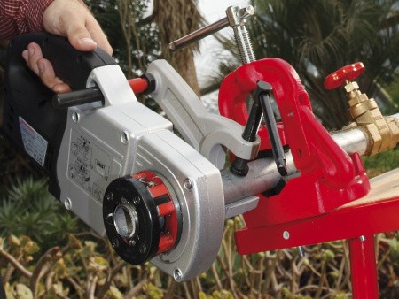 Ручной электроклупп СУПЕРТРОНИК 1250, применение